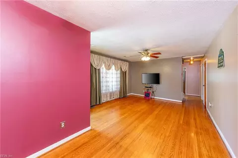 112 Ethel Dr, Hampton, VA 23666 photo 13