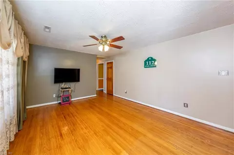 112 Ethel Dr, Hampton, VA 23666 photo 9