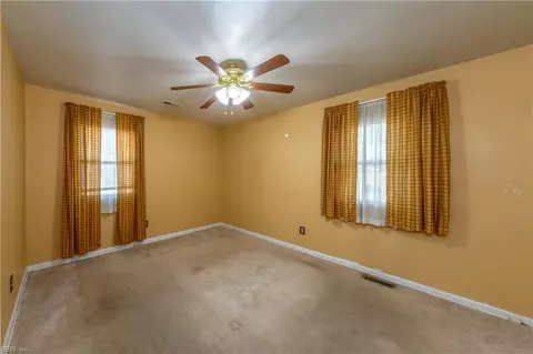 112 Ethel Dr, Hampton, VA 23666 photo 24