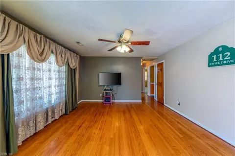 112 Ethel Dr, Hampton, VA 23666 photo 10