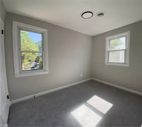 Bedroom - 128 Armstrong Dr, Hampton, VA 23669 photo 1 of 7