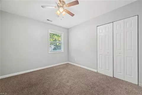 Bedroom - 820 Arlington Ter, Hampton, VA 23666 photo 1 of 5