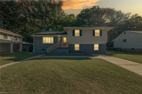 820 Arlington Ter, Hampton, VA 23666