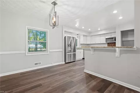 Dining - 820 Arlington Ter, Hampton, VA 23666 photo 1 of 1