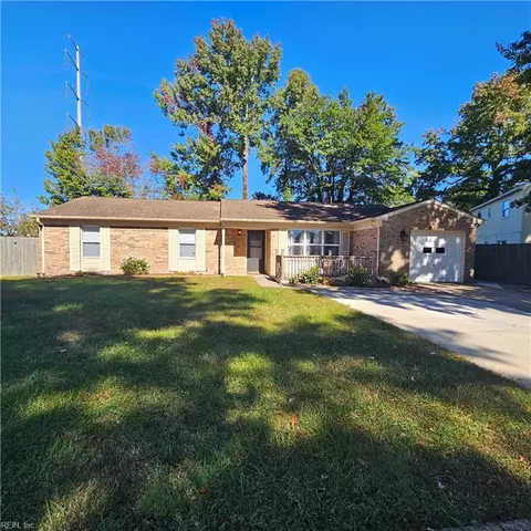 2965 Augusta Cir, Virginia Beach, VA 23453