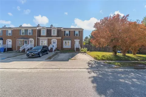 4313 Thomas Ln, Chesapeake, VA 23321
