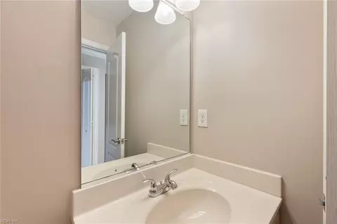 332 Esplanade Pl, Chesapeake, VA 23320 photo 14