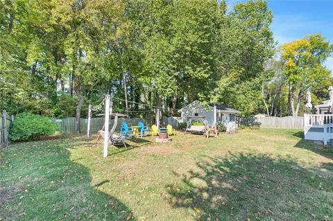 Exterior - 16 Rhoda Ct, Hampton, VA 23664 photo 6 of 8