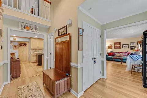 Entry Way - 16 Rhoda Ct, Hampton, VA 23664 photo 2 of 5