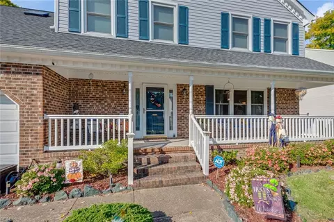 Exterior - 16 Rhoda Ct, Hampton, VA 23664 photo 3 of 8