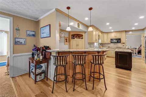 Kitchen - 16 Rhoda Ct, Hampton, VA 23664 photo 4 of 4