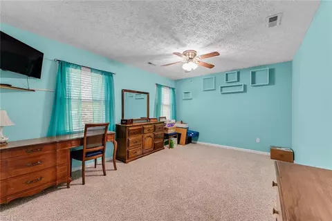 Bedroom - 16 Rhoda Ct, Hampton, VA 23664 photo 4 of 7