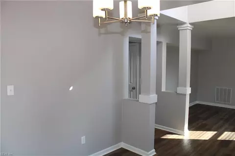 Dining - 40 George Ct, Hampton, VA 23663 photo 1 of 1