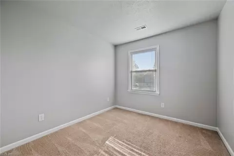 Bedroom - 1808 Laguard Dr, Hampton, VA 23661 photo 3 of 5