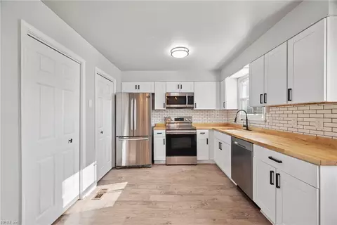 Kitchen - 1808 Laguard Dr, Hampton, VA 23661 photo 1 of 2
