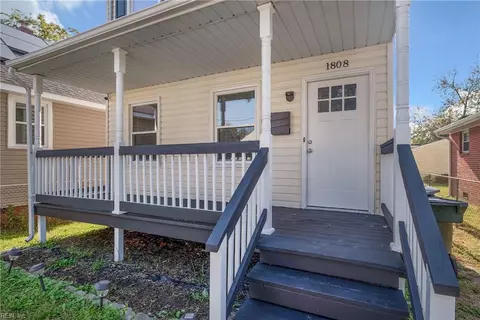 Exterior - 1808 Laguard Dr, Hampton, VA 23661 photo 3 of 5