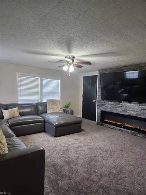 1793 Bush St, Hampton, VA 23666 photo 5