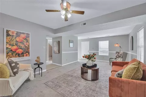 835 Palace Ct, Newport News, VA 23608