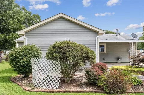 Exterior - 2213 Gurley Ct, Hampton, VA 23663 photo 8 of 9