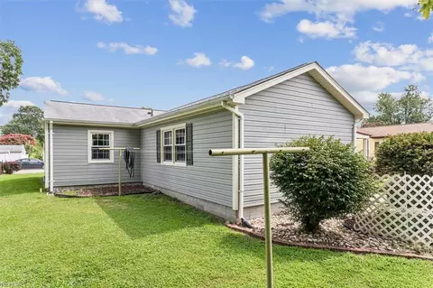 Exterior - 2213 Gurley Ct, Hampton, VA 23663 photo 7 of 9
