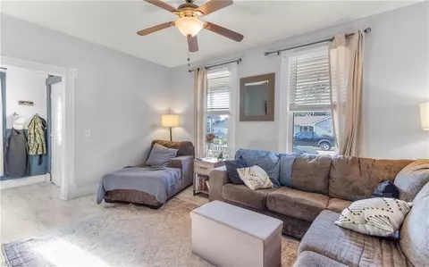 Entry Way - 117 Segar St, Hampton, VA 23663 photo 3 of 3