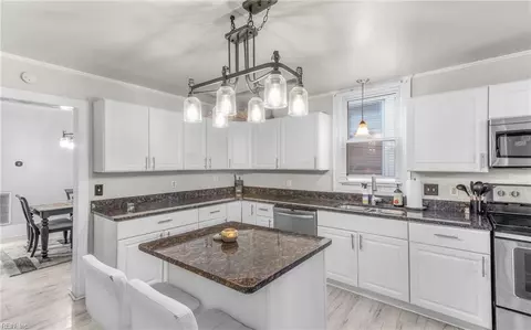 Kitchen - 117 Segar St, Hampton, VA 23663 photo 6 of 6