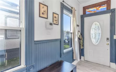 Entry Way - 117 Segar St, Hampton, VA 23663 photo 1 of 3