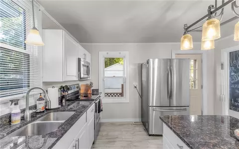 Kitchen - 117 Segar St, Hampton, VA 23663 photo 1 of 6
