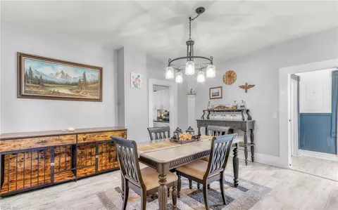 Dining - 117 Segar St, Hampton, VA 23663 photo 1 of 4