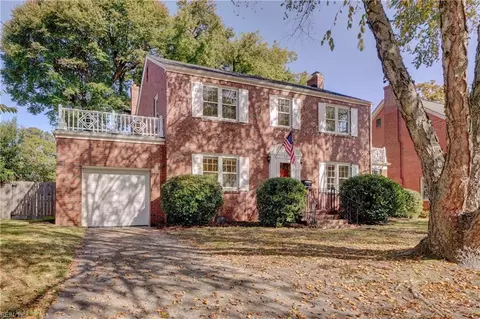 1418 Buckingham Ave, Norfolk, VA 23508