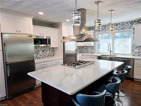 6276 Hudson Ave, Norfolk, VA 23502
