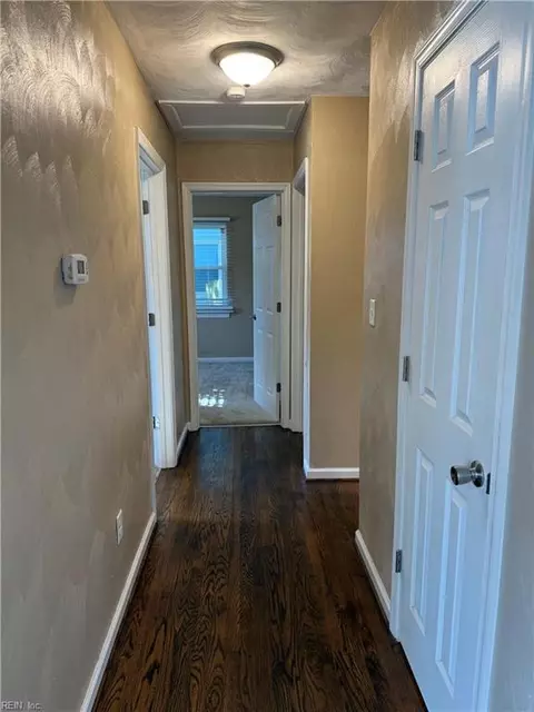 Entry Way - 53 Lacrosse St, Hampton, VA 23663 photo 1 of 2