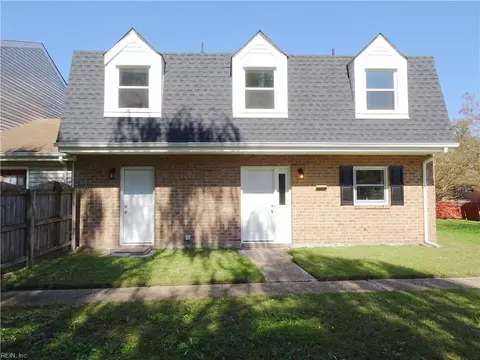 4301 Arundel Ln, Chesapeake, VA 23323