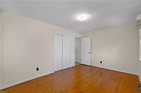 719 Macon Rd, Hampton, VA 23666 photo 22