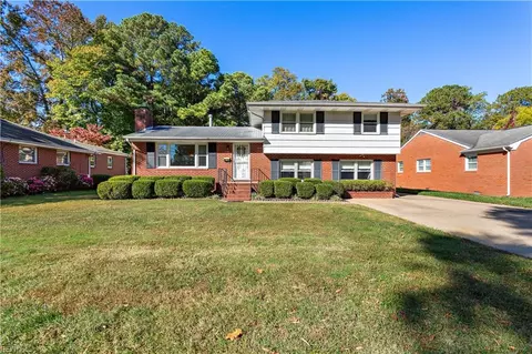 719 Macon Rd, Hampton, VA 23666 photo 2