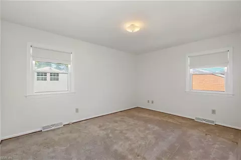 719 Macon Rd, Hampton, VA 23666 photo 23