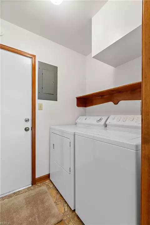 719 Macon Rd, Hampton, VA 23666 photo 16