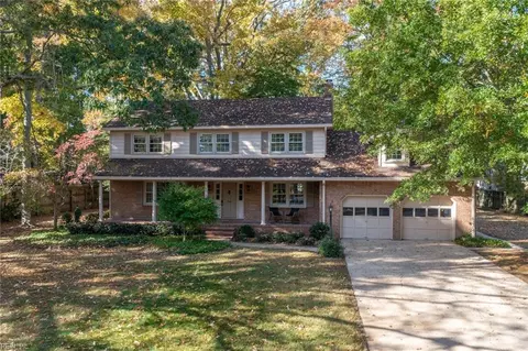 1541 Bay Point Dr, Virginia Beach, VA 23454