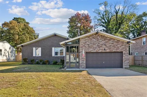224 Telford Dr, Newport News, VA 23602