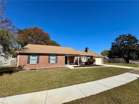 1345 Nesbitt Dr, Virginia Beach, VA 23453