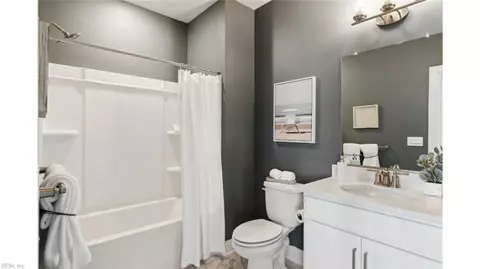 2102 Edwin Dr, Chesapeake, VA 23322 photo 11