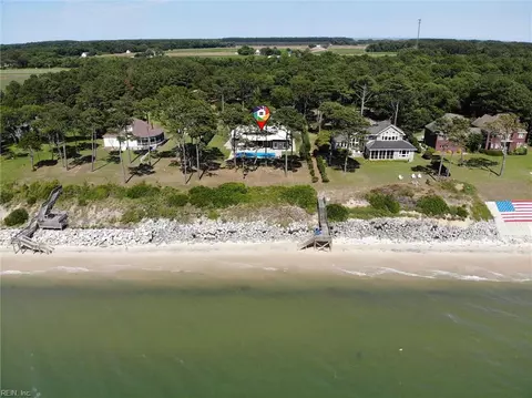 4037 Bluff Ln, Cape Charles, VA 23310