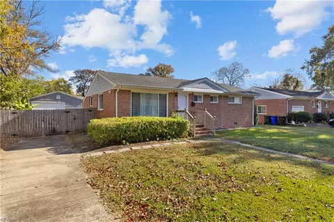 8036 Tarpon Pl, Norfolk, VA 23518