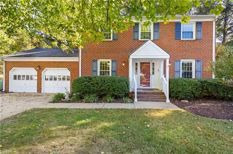 760 Village Green Pw Pkwy, Newport News, VA 23602