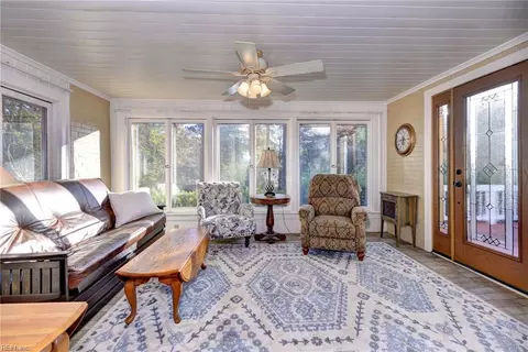 Exterior - 400 Meadow Ln, Franklin, VA 23851 photo 7 of 18