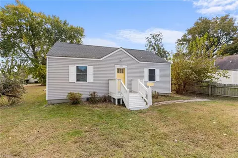 Exterior - 1224 N Mallory St, Hampton, VA 23663 photo 2 of 4