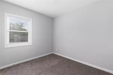 Bedroom - 1224 N Mallory St, Hampton, VA 23663 photo 3 of 4