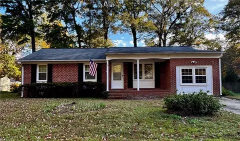 118 Queen Mary Ct, Williamsburg, VA 23188