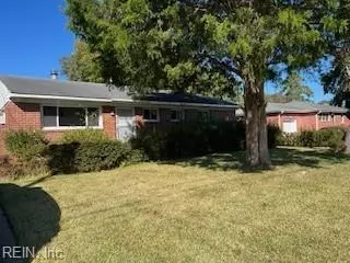 109 Fleetwood Rd, Chesapeake, VA 23325