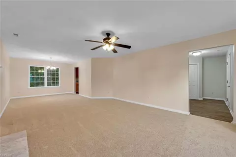 44 Locksley Dr, Hampton, VA 23666 photo 7